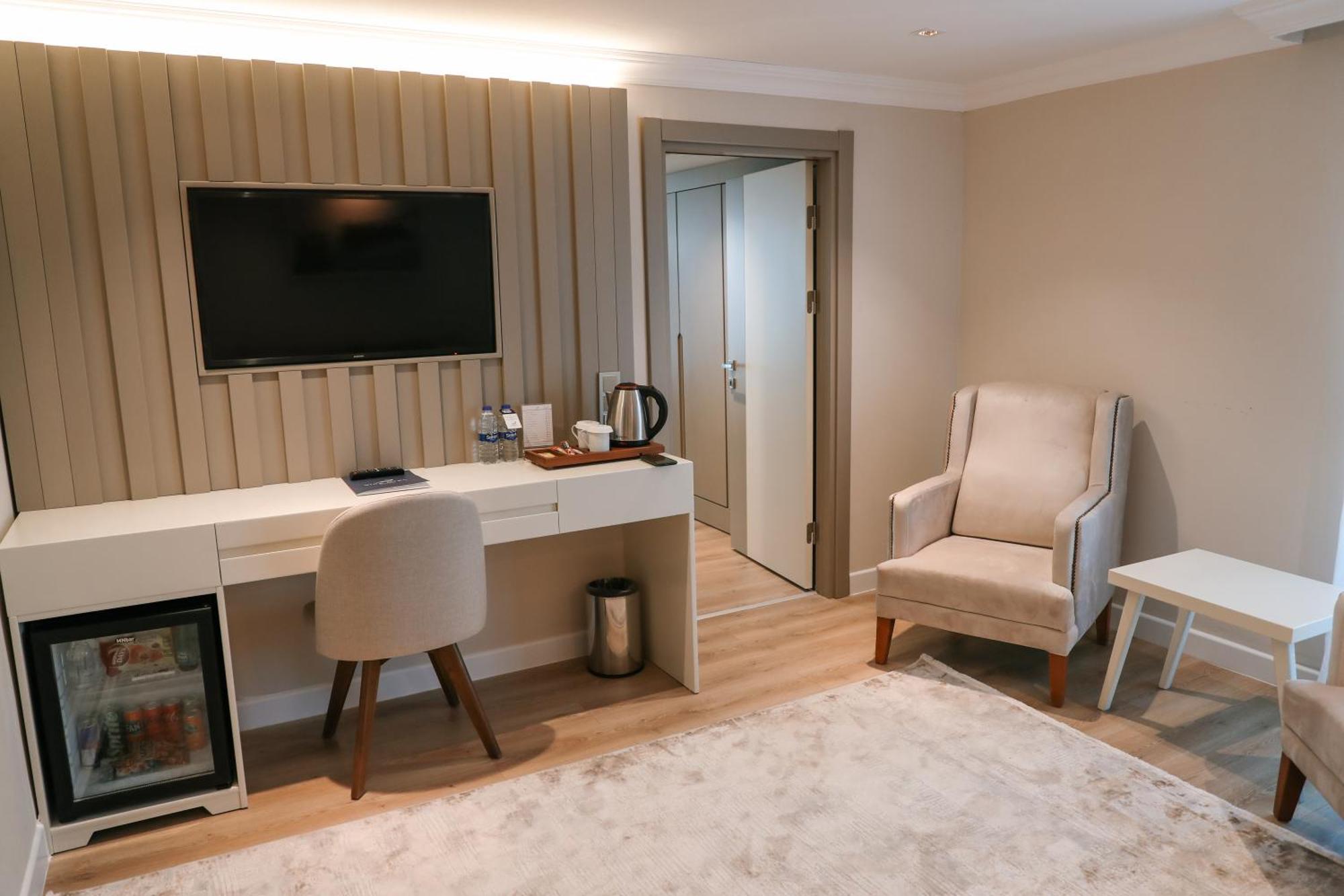 Vira Otel Suites Синоп Екстериор снимка