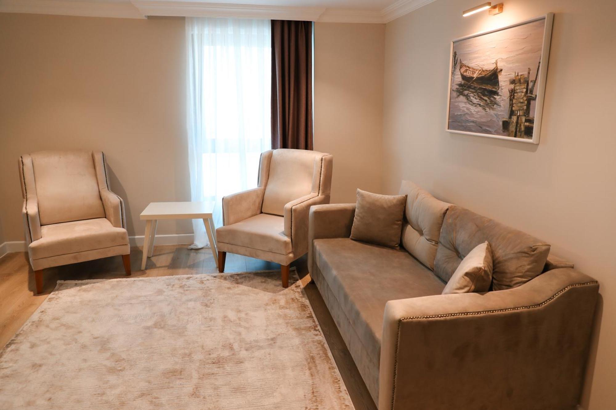 Vira Otel Suites Синоп Екстериор снимка