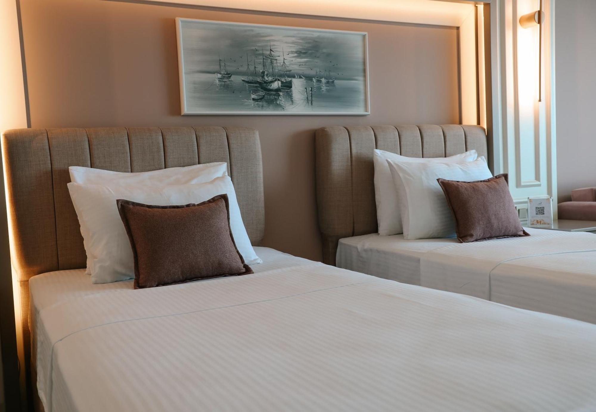 Vira Otel Suites Синоп Екстериор снимка