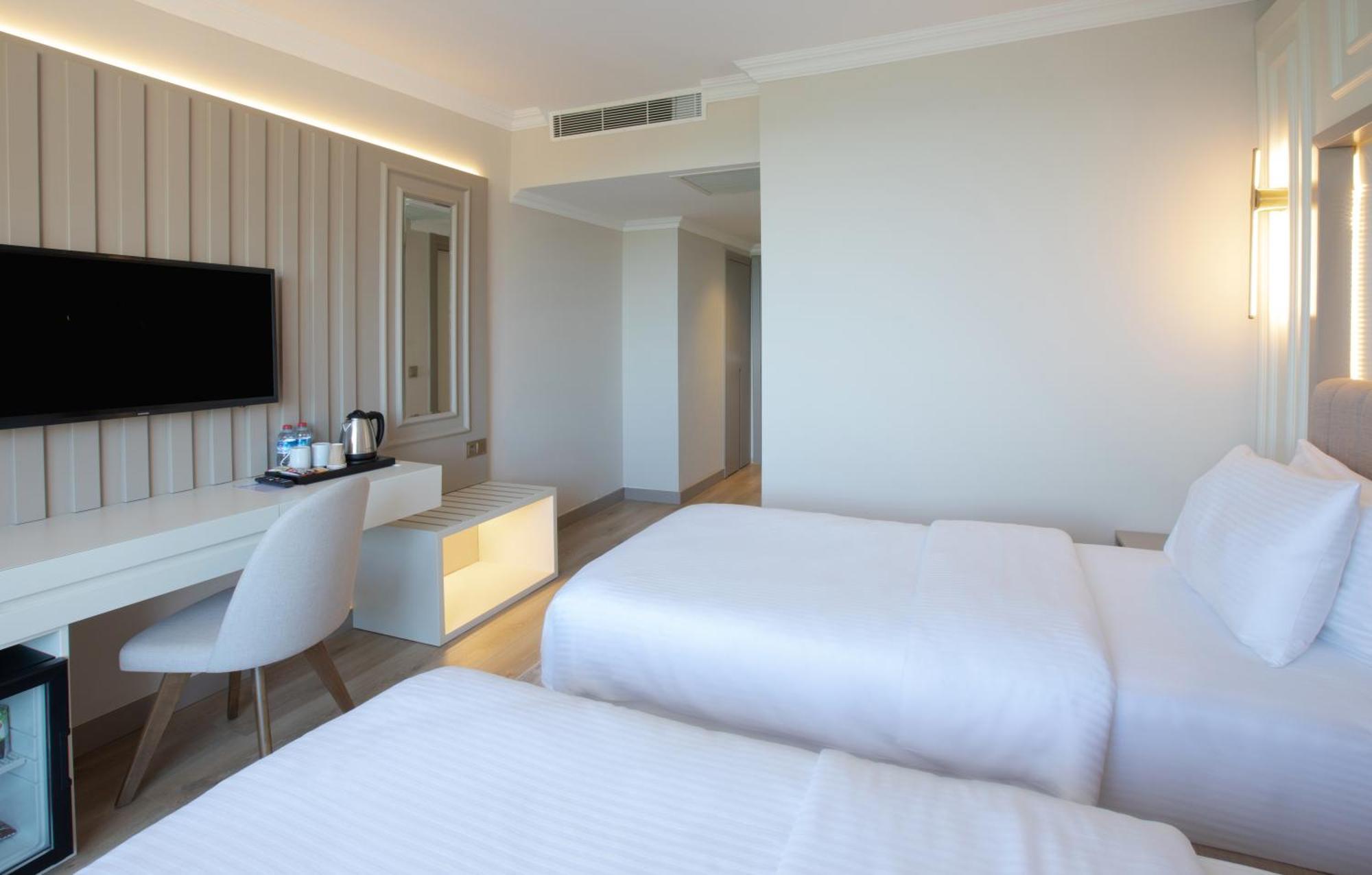 Vira Otel Suites Синоп Екстериор снимка