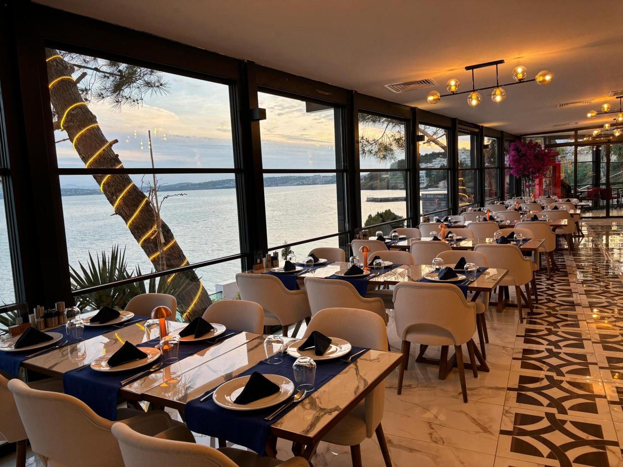 Vira Otel Suites Синоп Екстериор снимка
